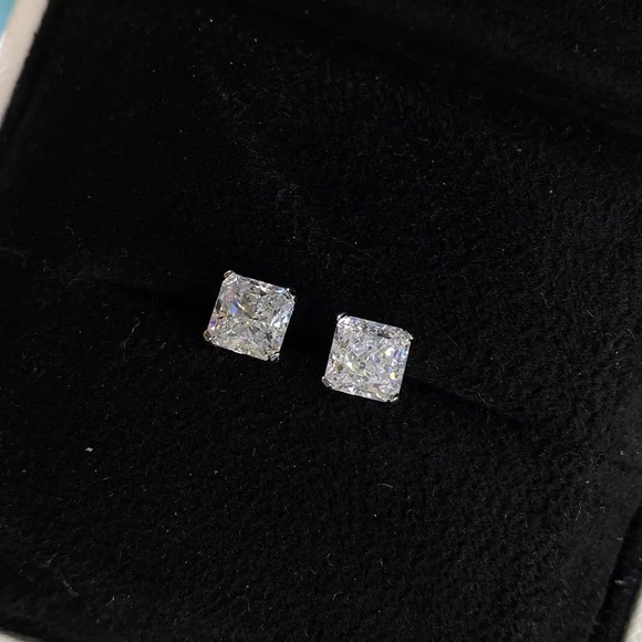 1ct Radiant Cut Earrings - Picture 9 of 16